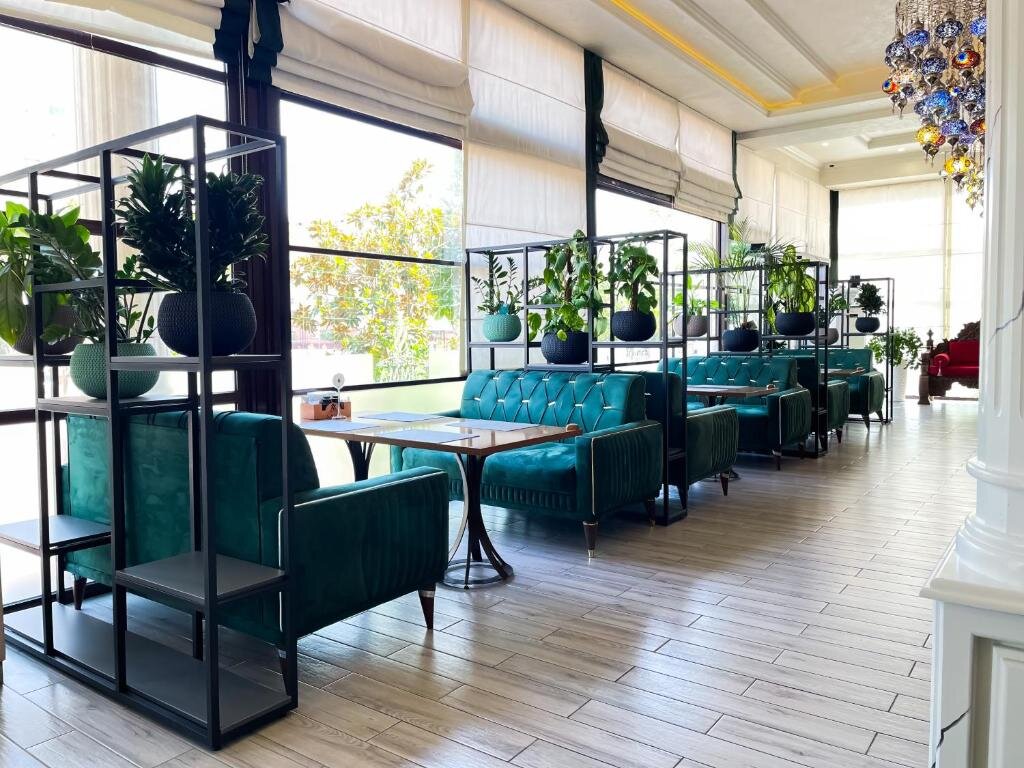 Simma Hotel Spa & Water Park-餐饮