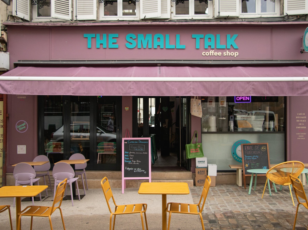 The Small Talk - Café & Concept Store