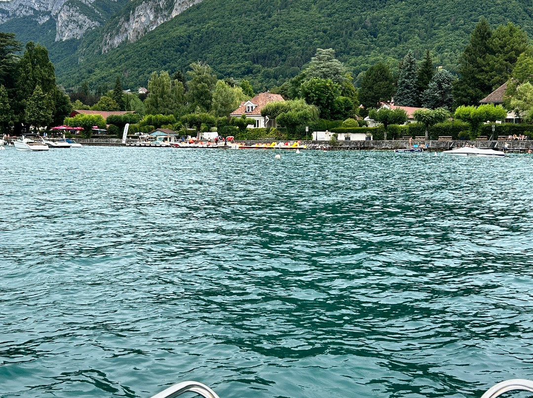 Le Bounty-圣贝尔纳必去景点