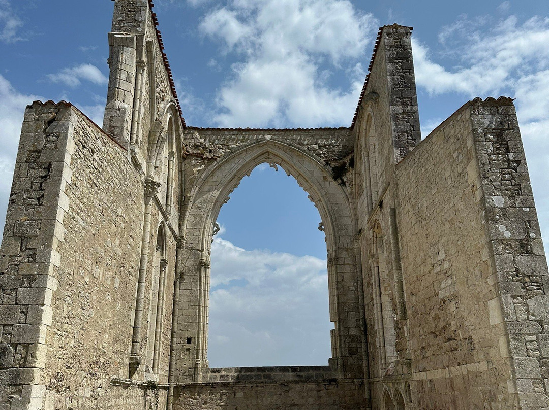 Abbaye des Chateliers-La Flotte必去景点