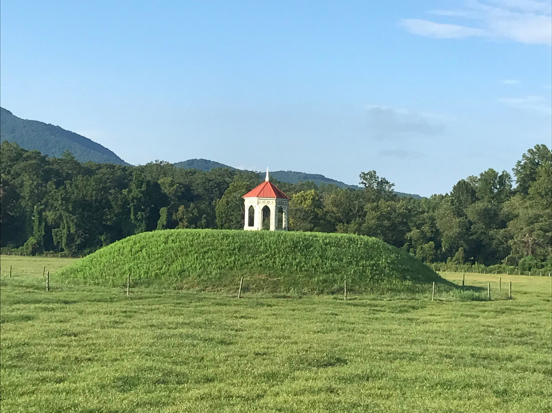 Romeo and Juliet Indian Mound Tragedy Site-海伦必去景点