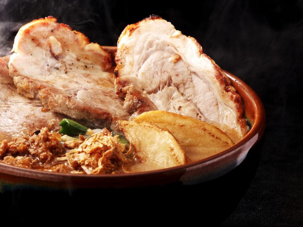 Menba Tadokoro Shoten Kumamoto Station store