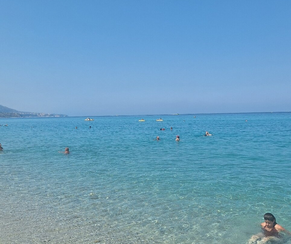 Lido La Bianca Spiaggia-Marina必去景点