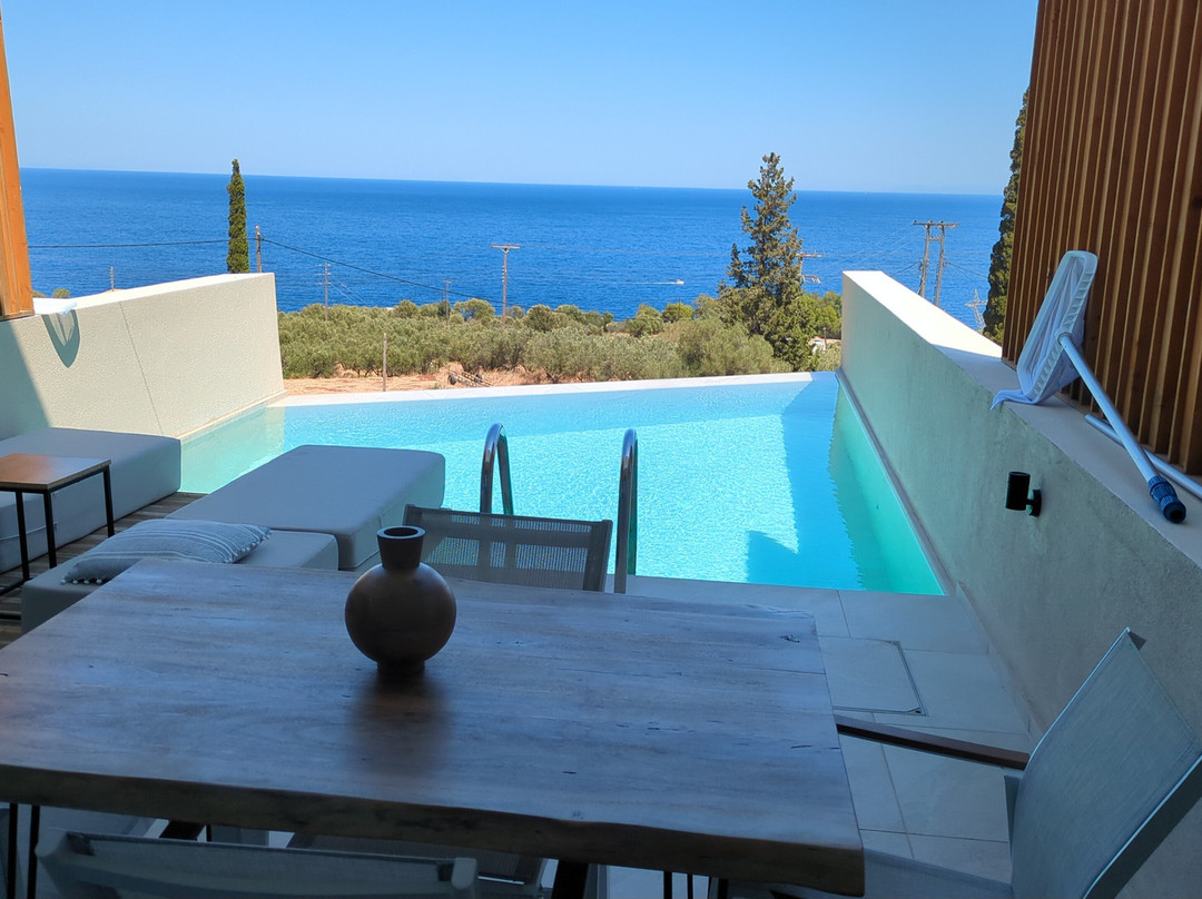The Sall Suites