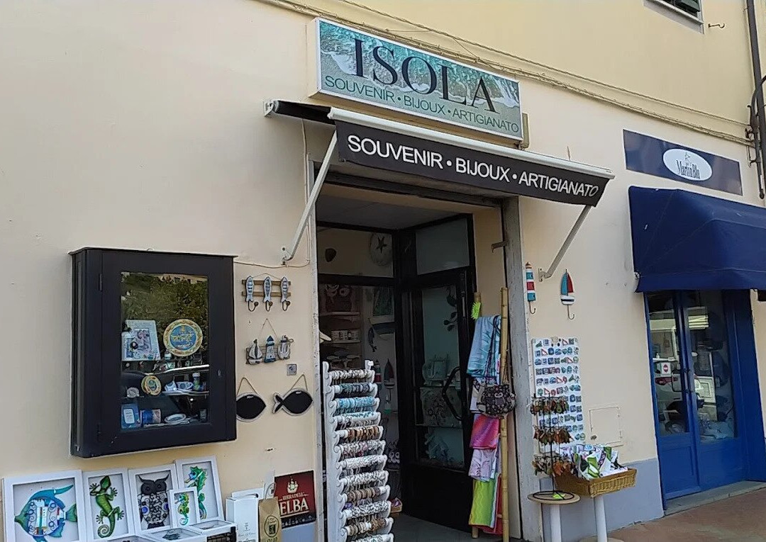 Isola Souvenir Bijoux Artigianato-Magazzini必去景点