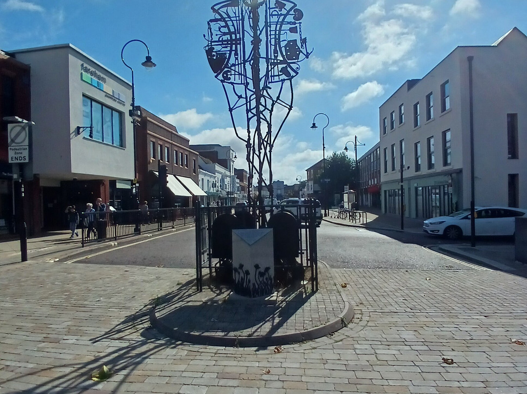 The Smith Tree Of Life-费勒姆必去景点