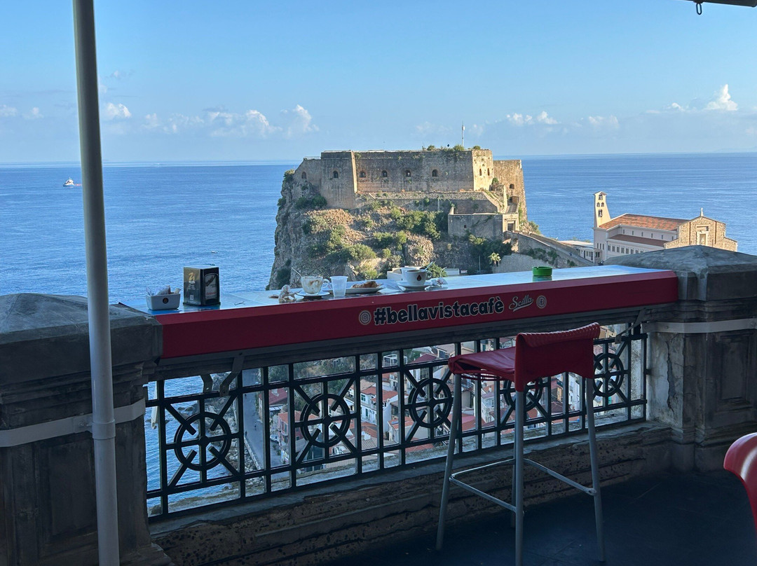 bellavista cafe'-希拉必去景点