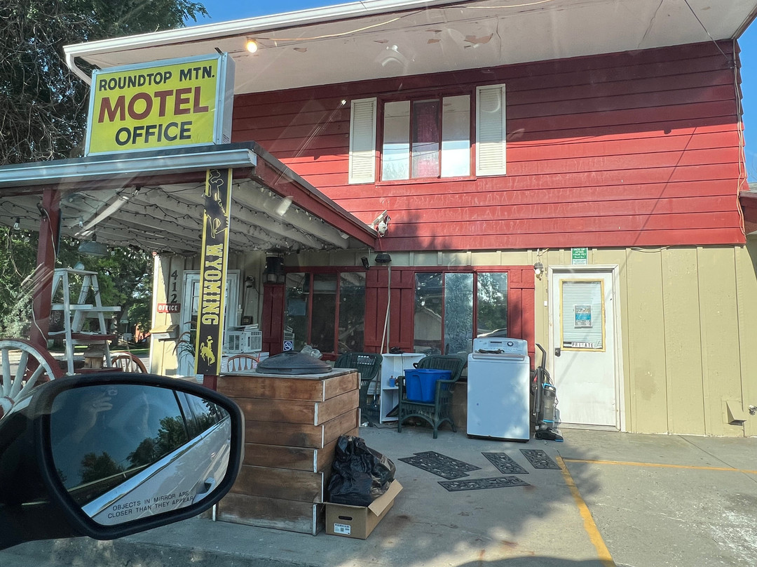 Roundtop Mountain Vista - Cabins and Motel主图