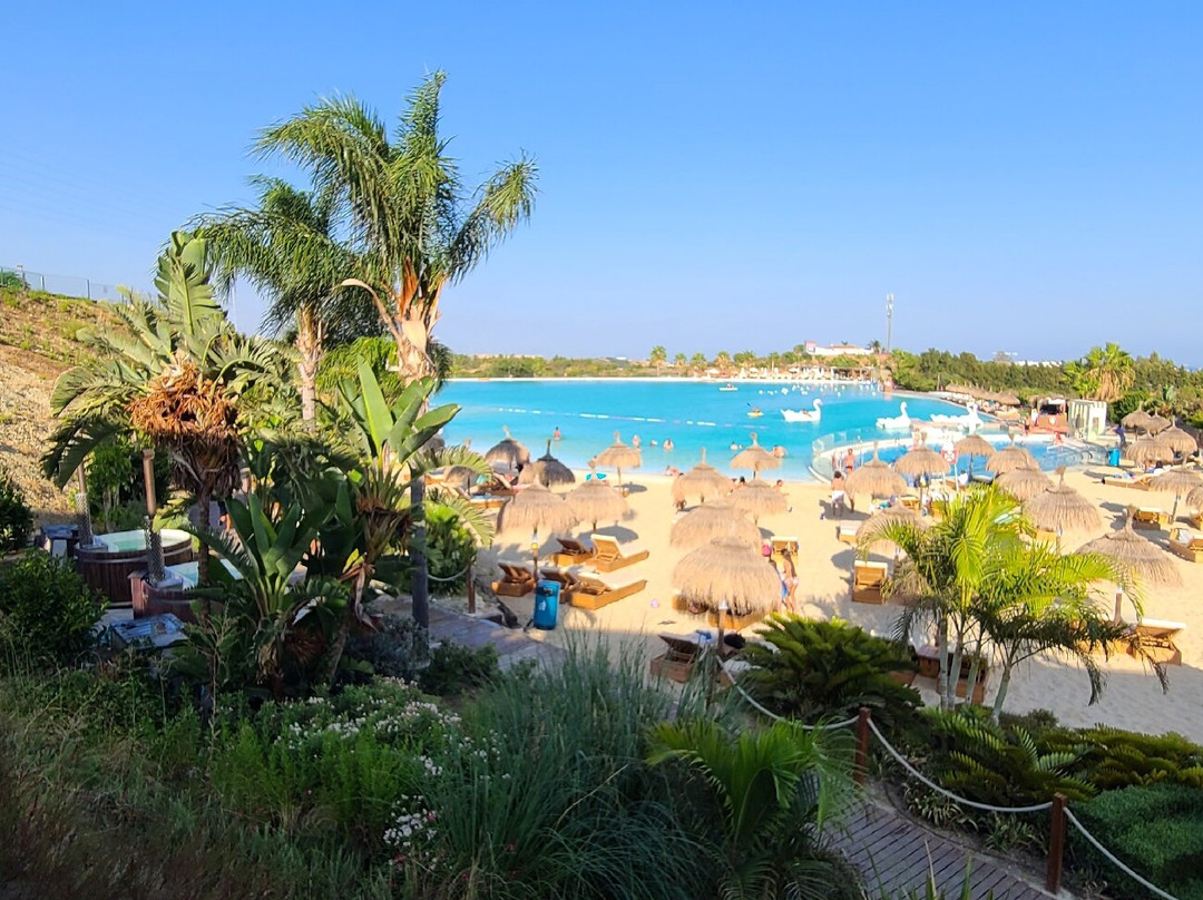 Alcazaba Lagoon-卡萨雷斯必去景点