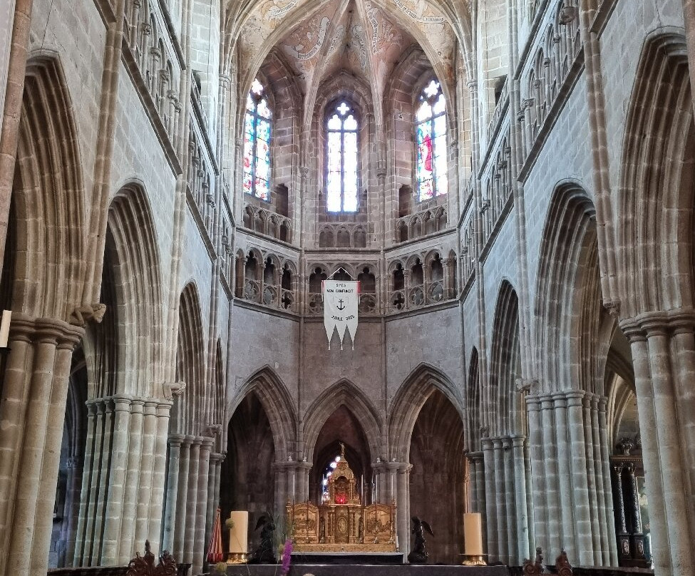Cathedrale Saint-Tugdual-特雷吉耶必去景点