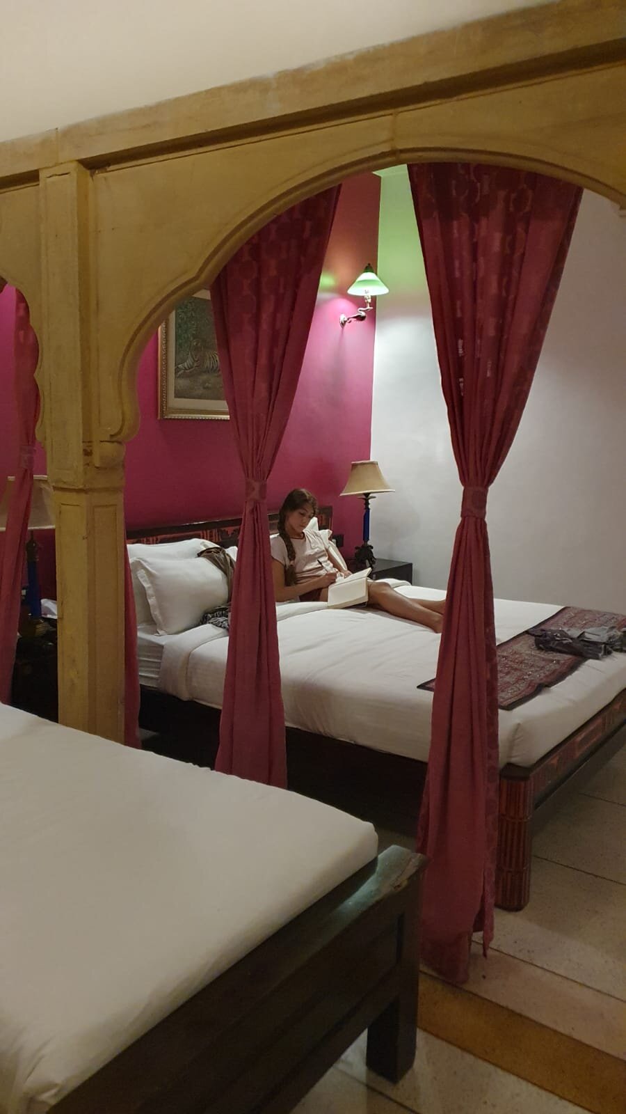 古拉尔旅馆-官方