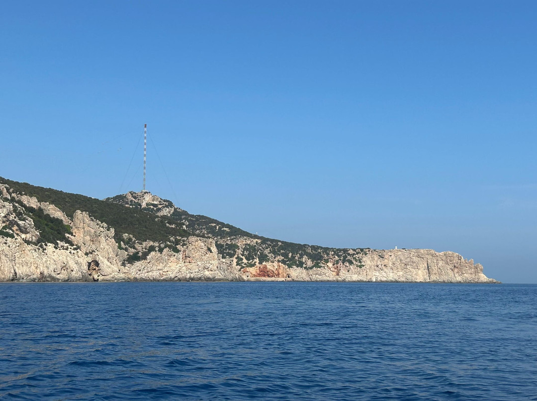 Blu Infinito Diving Center-San Teodoro必去景点
