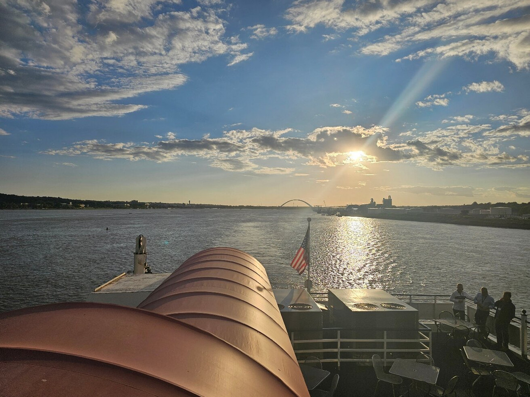 Celebration River Cruises-莫林必去景点