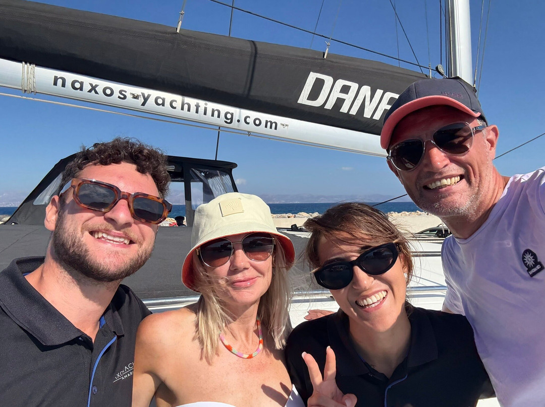 Catamaran Paros-Piso Livadi必去景点