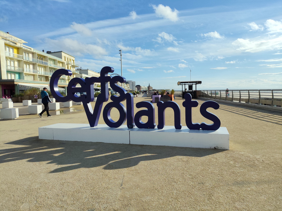 内普图那酒店主图