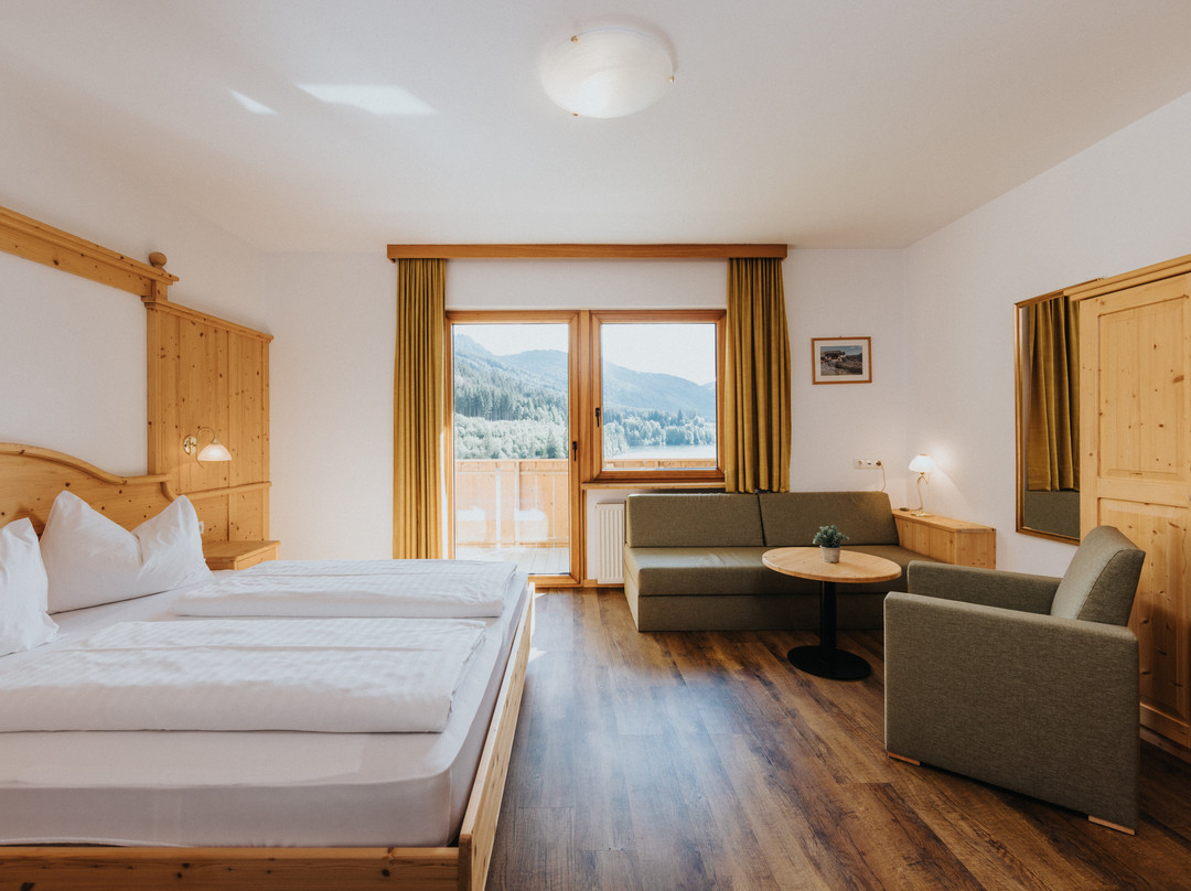 希霍夫酒店主图