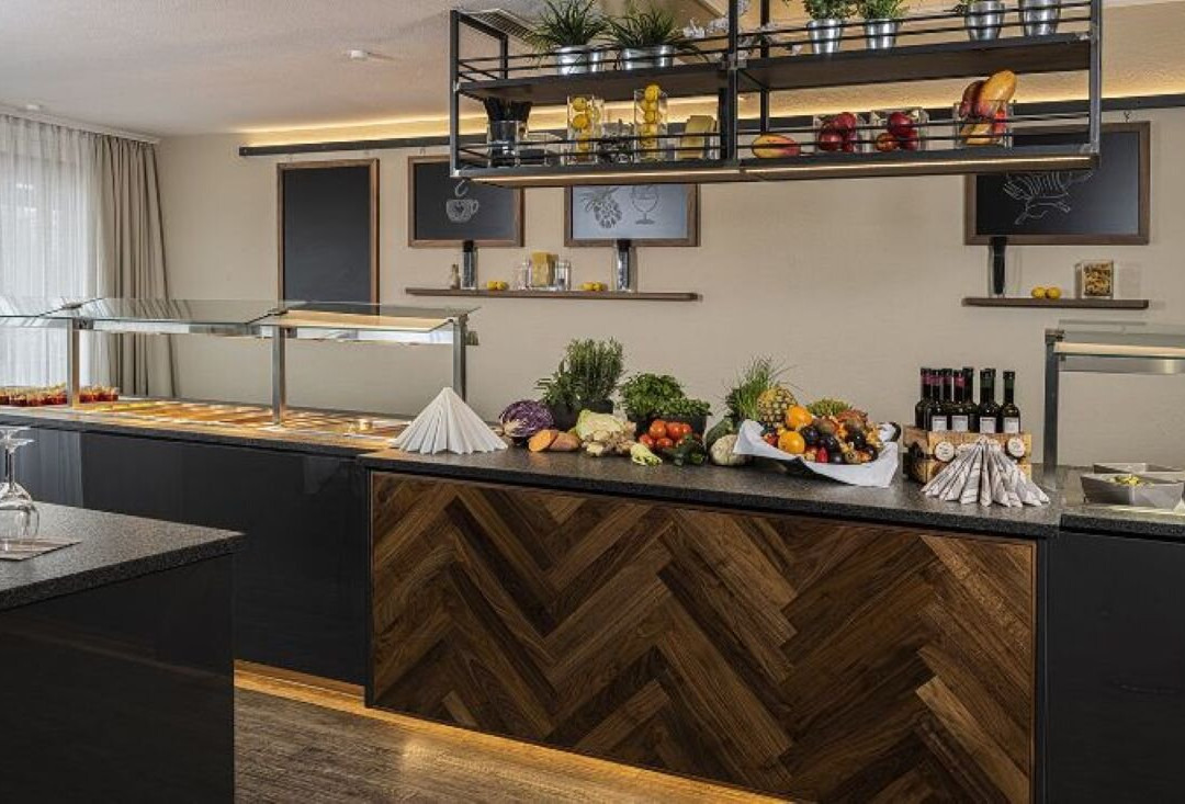 Kurhotel Panland Betriebs主图