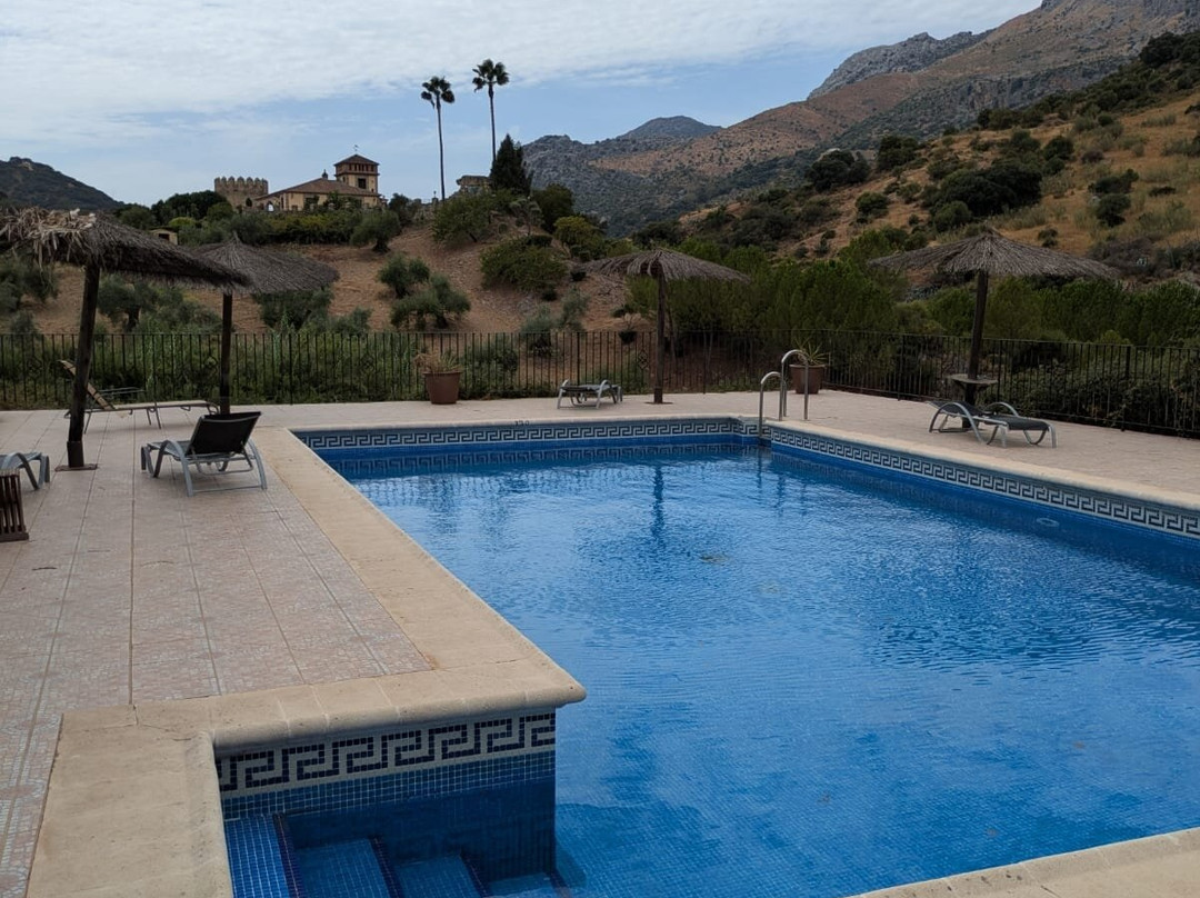 莫林诺瓜特罗帕拉达斯酒店主图