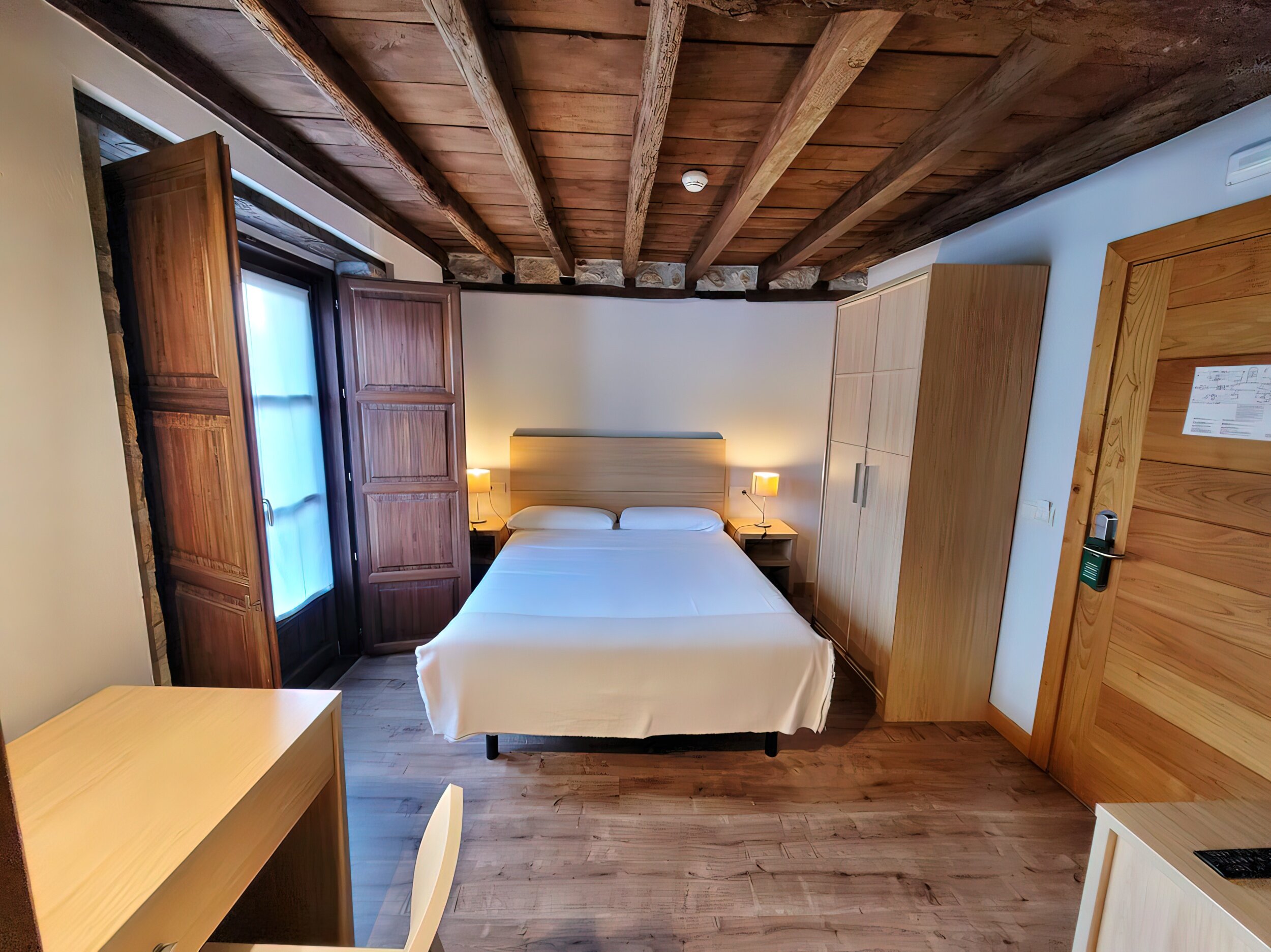 Posada la Robla-官方