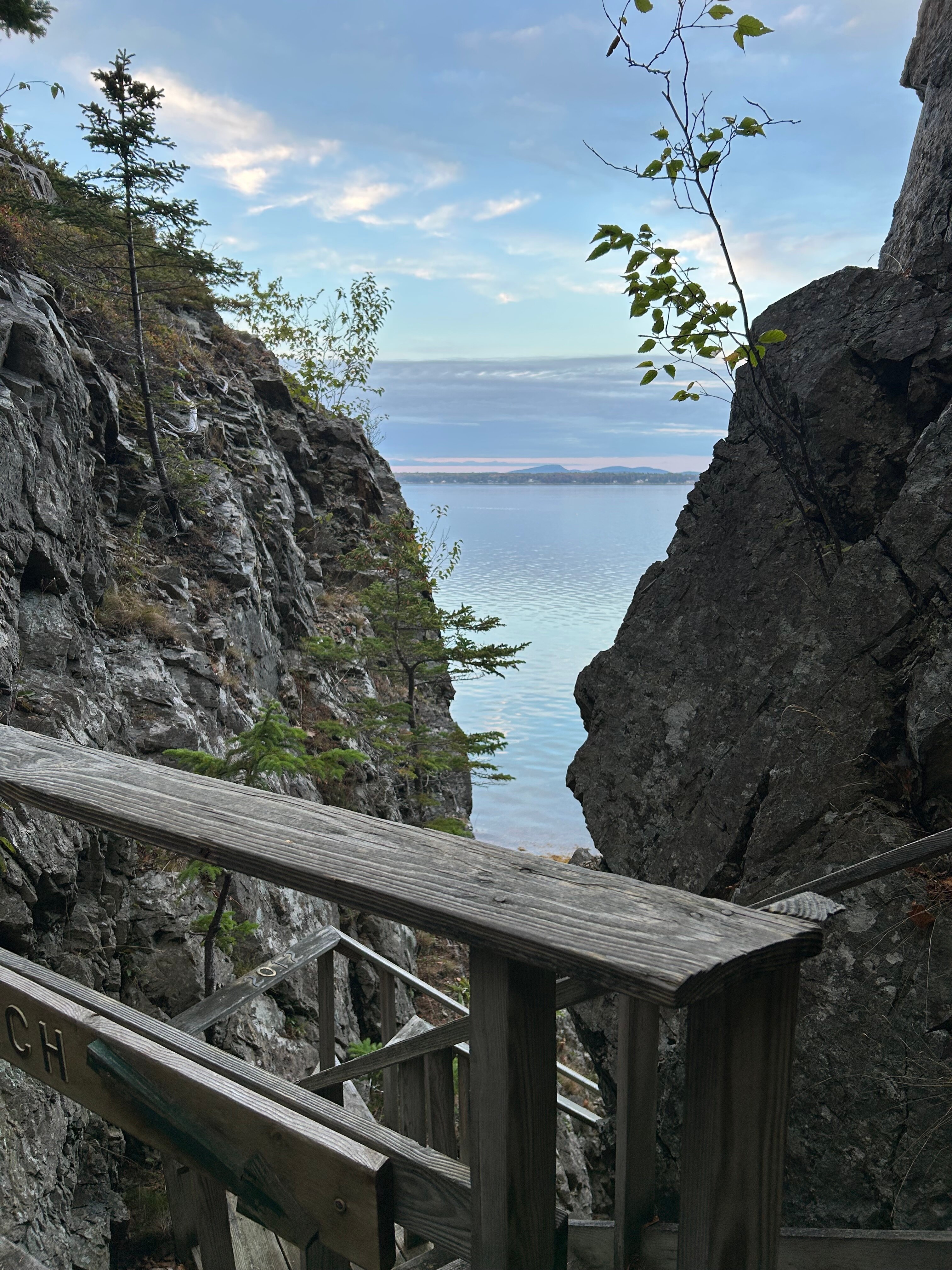 Inn at Bay Ledge-官方