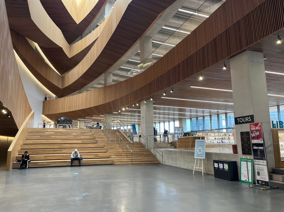 Central Library-卡尔加里必去景点