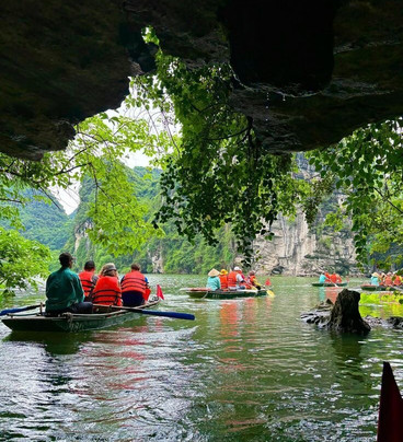 NYNA Travel - be U full Vietnam-河内必去景点