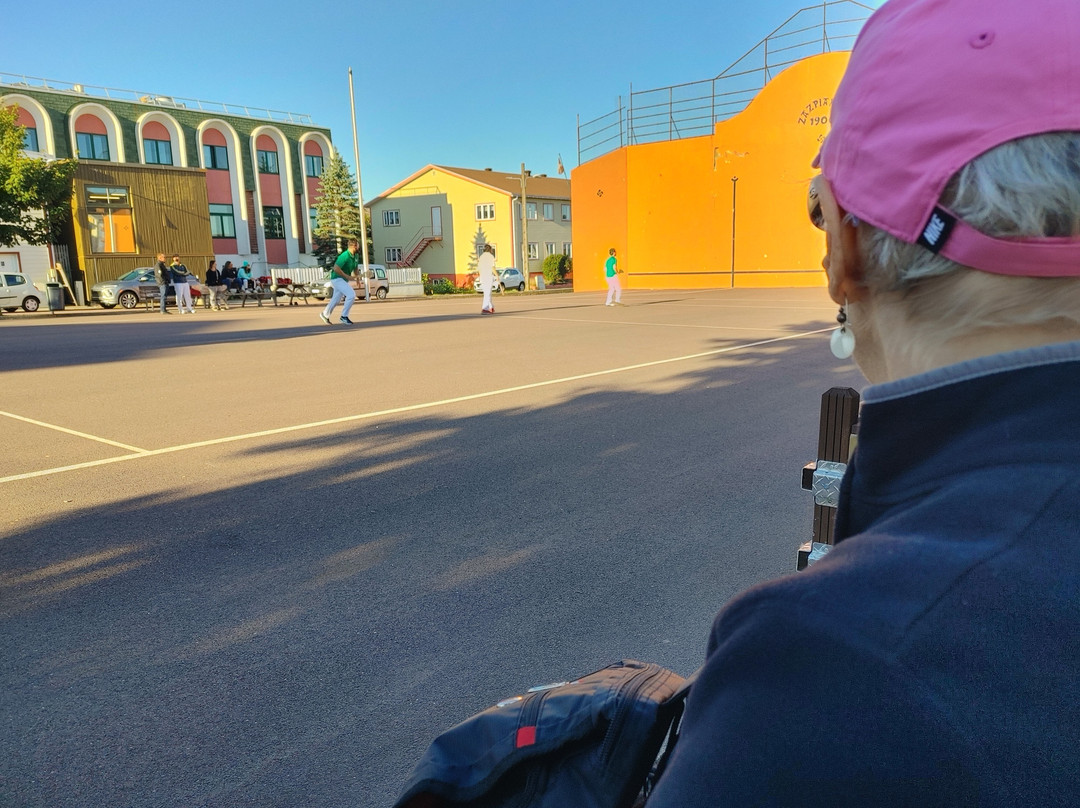 Nuits Saint-Pierre主图