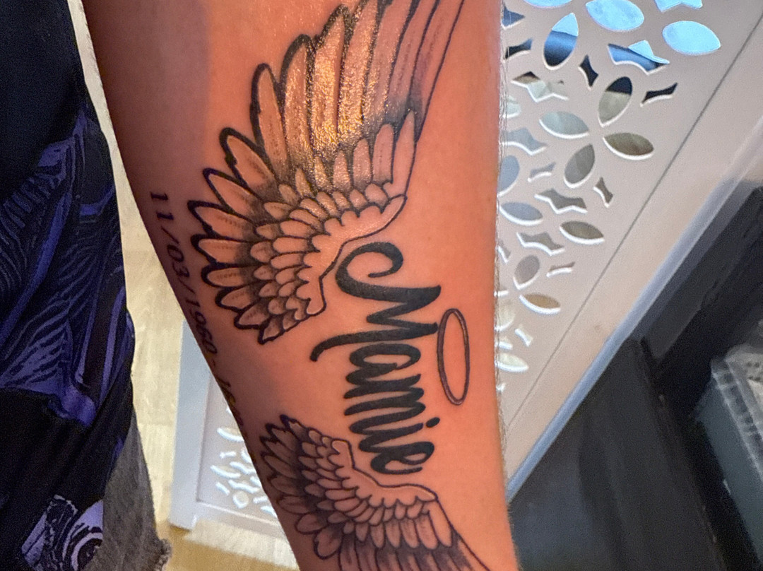 8 Millas Tattoo Studio-Calas de Majorca必去景点