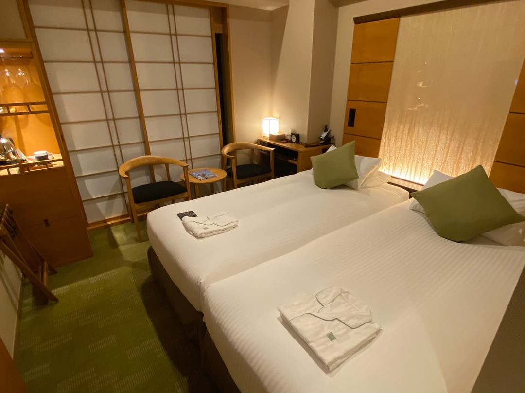 东京庭之酒店主图