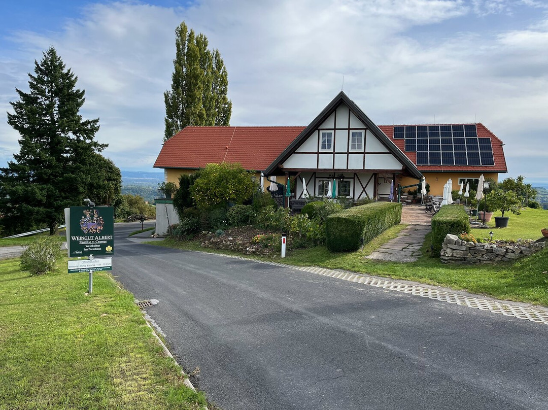 Weingut und Buschenschank Albert-Kitzeck im Sausal必去景点