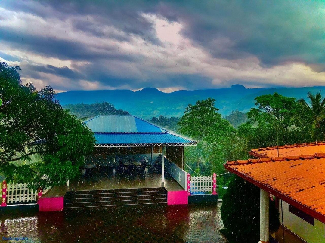 Remaya Holiday Point