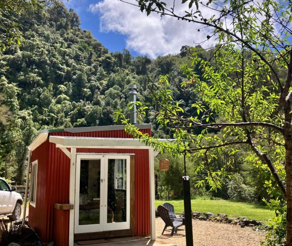 Golden Bay Glamping
