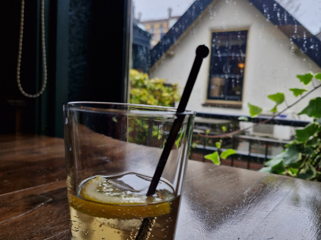 Long John's Pub & Hotel主图