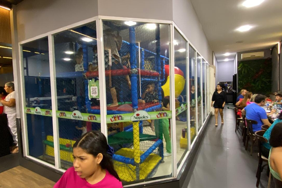 Pizzaria e restaurante Napoles