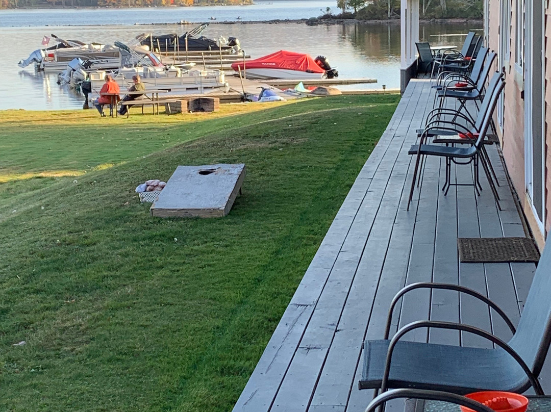 Town & Lake Motel主图