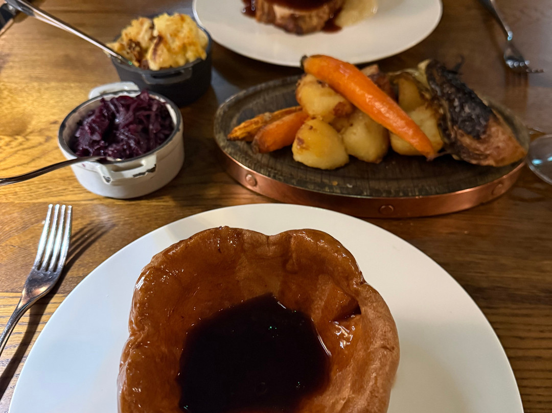 Manor House Lindley主图