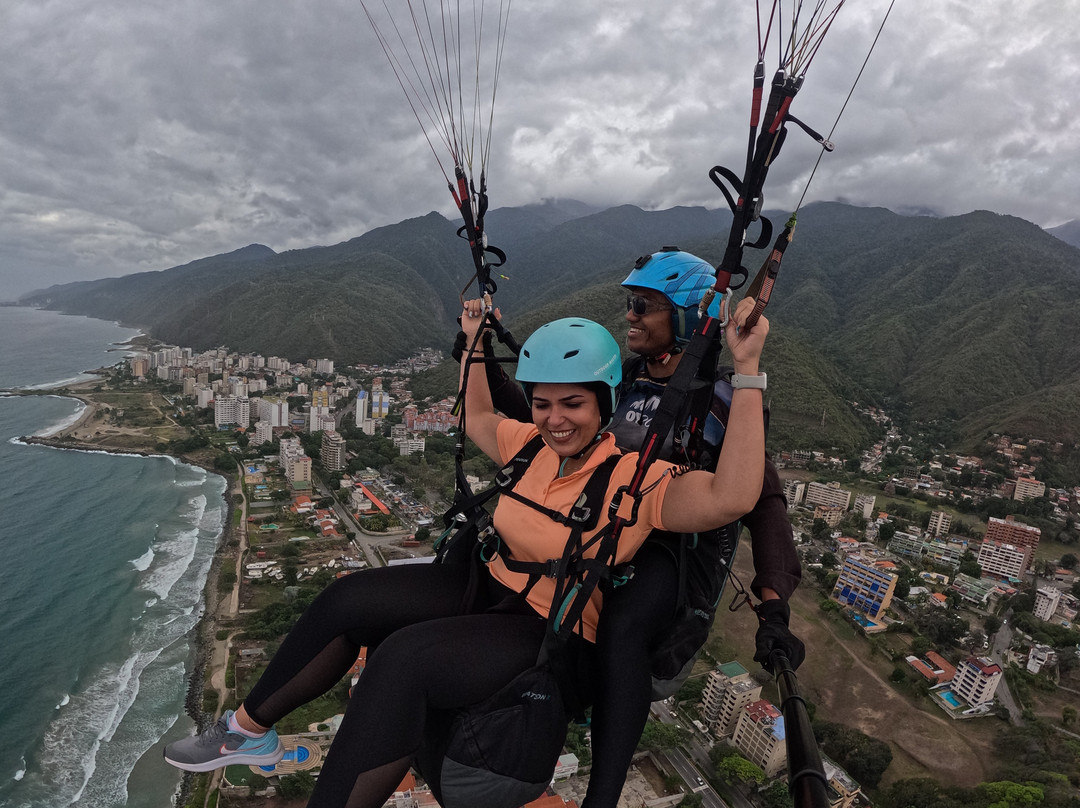 Vive Parapente-加拉加斯必去景点