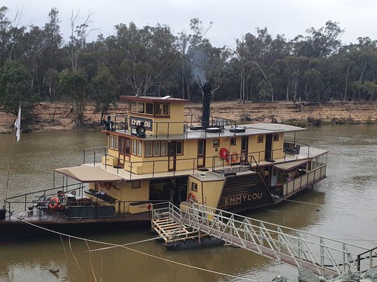 Emmy Lou Cruise Echuca-伊丘卡必去景点