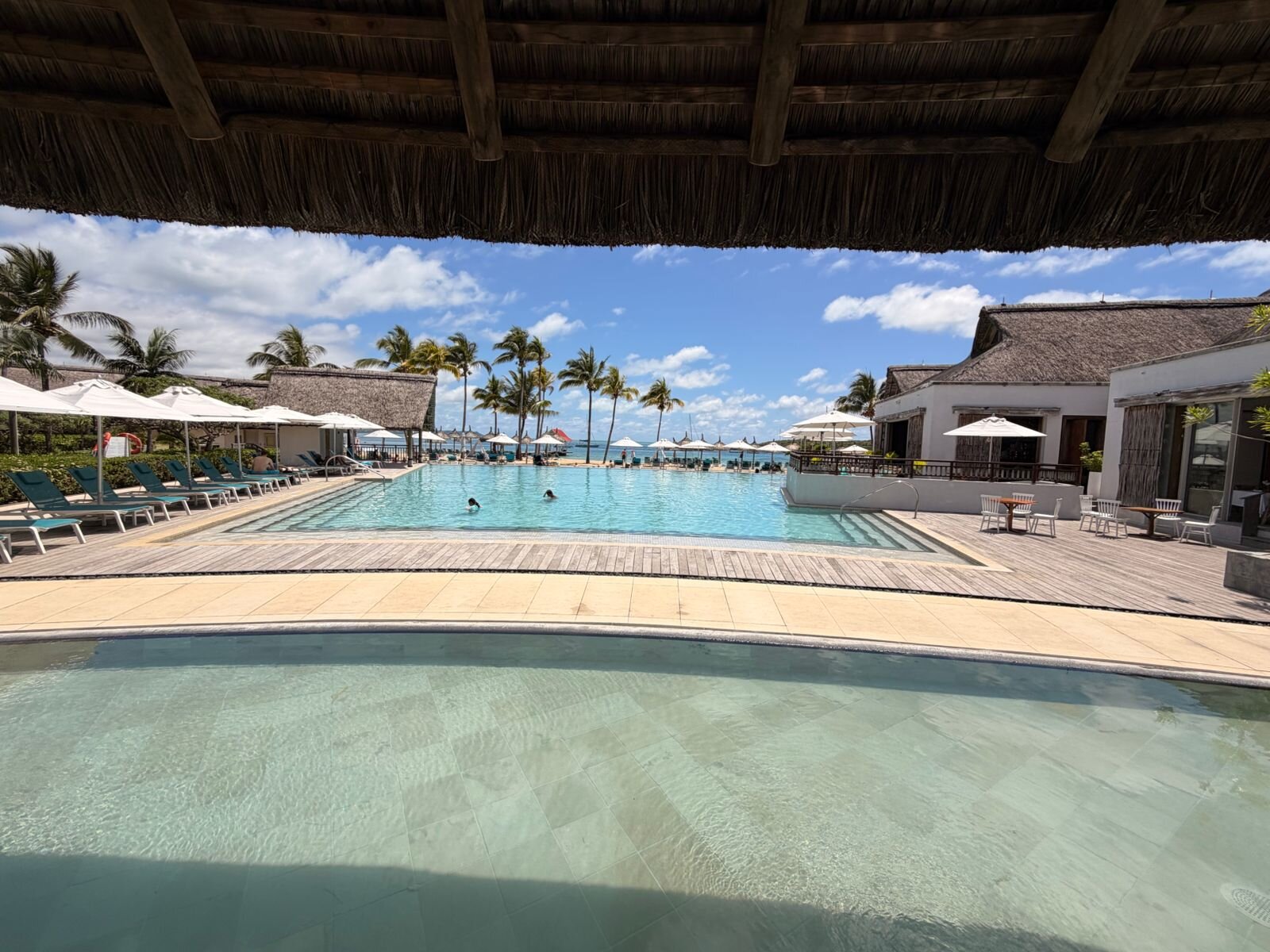 普瑞斯基海滩度假酒店-泳池