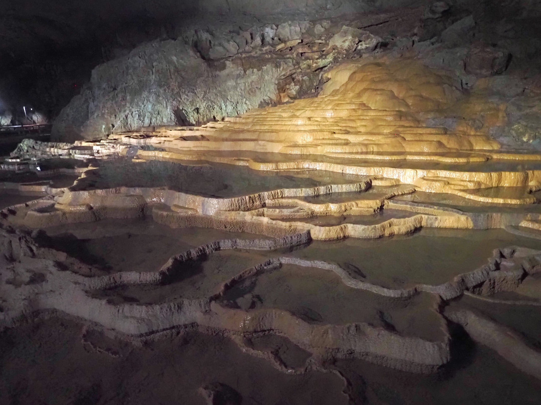 Akiyoshido-美祢市必去景点