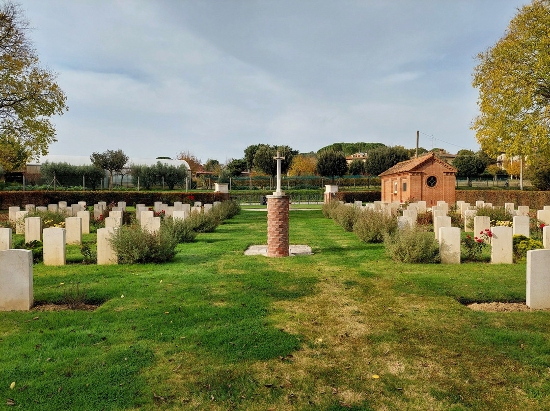Foiano Della Chiana War Cemetery-Foiano della Chiana必去景点