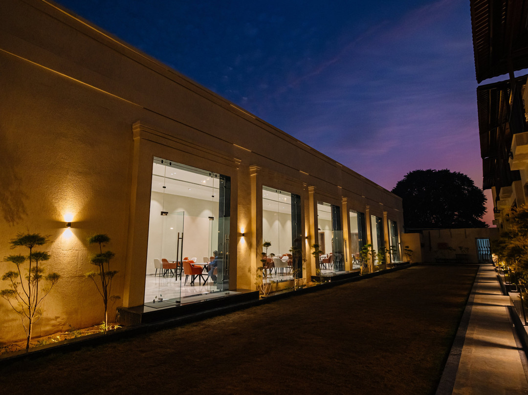 Hotel Sunrise Resort主图