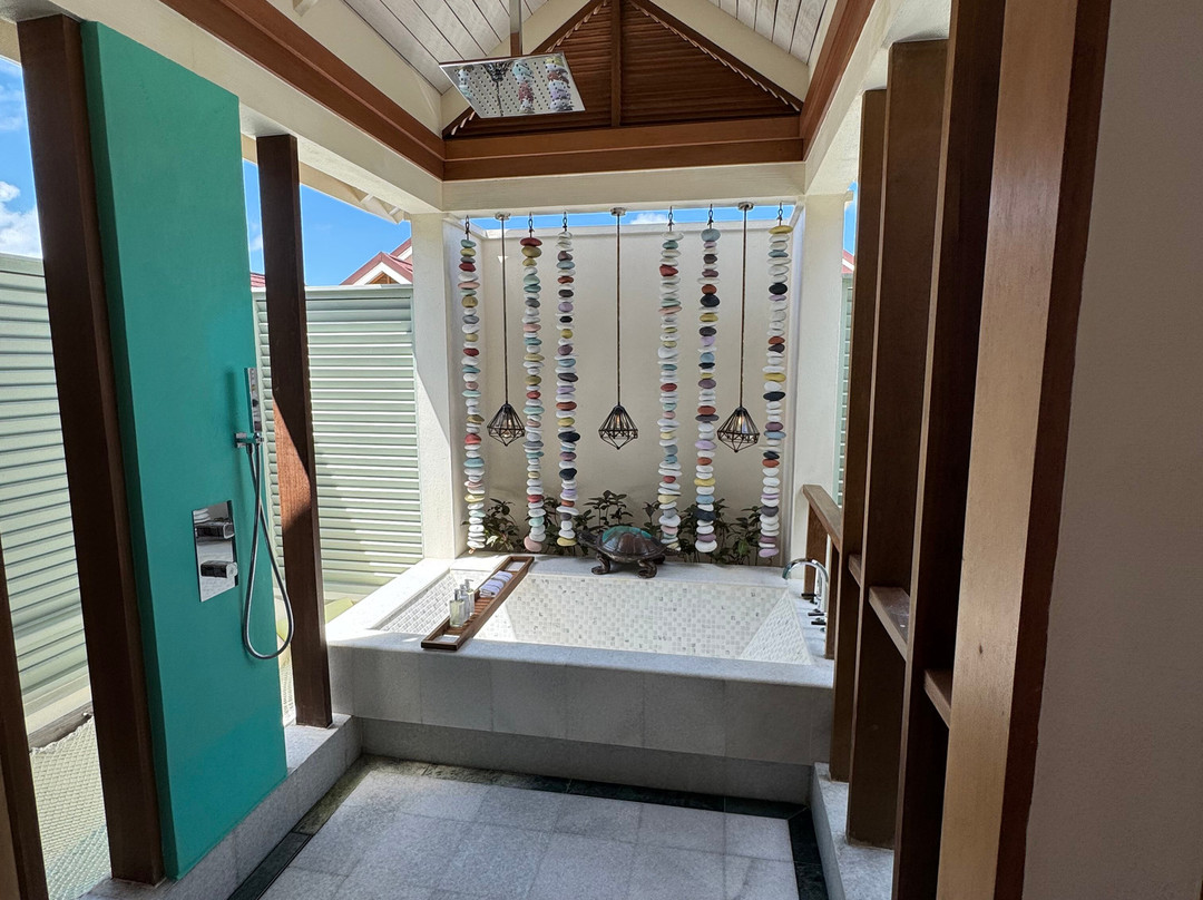 OBLU SELECT Lobigili主图