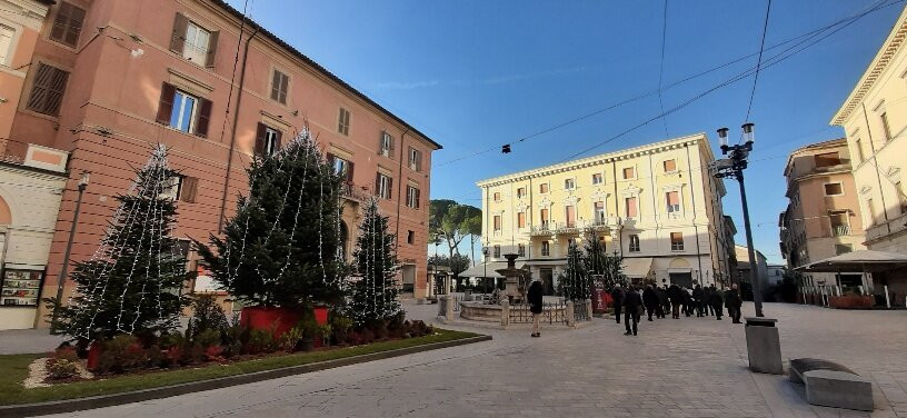 Piazza Vittorio Emanuele II-列蒂必去景点