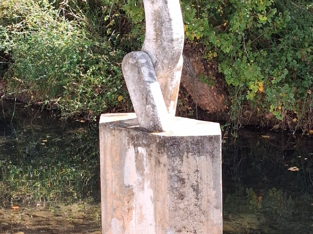 River Statue-Alte必去景点