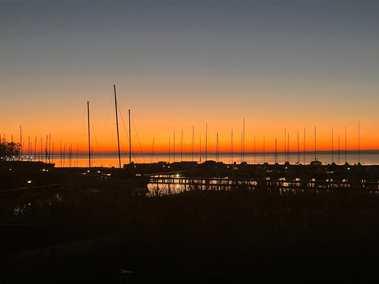 Hotel Golden Lake Resort主图