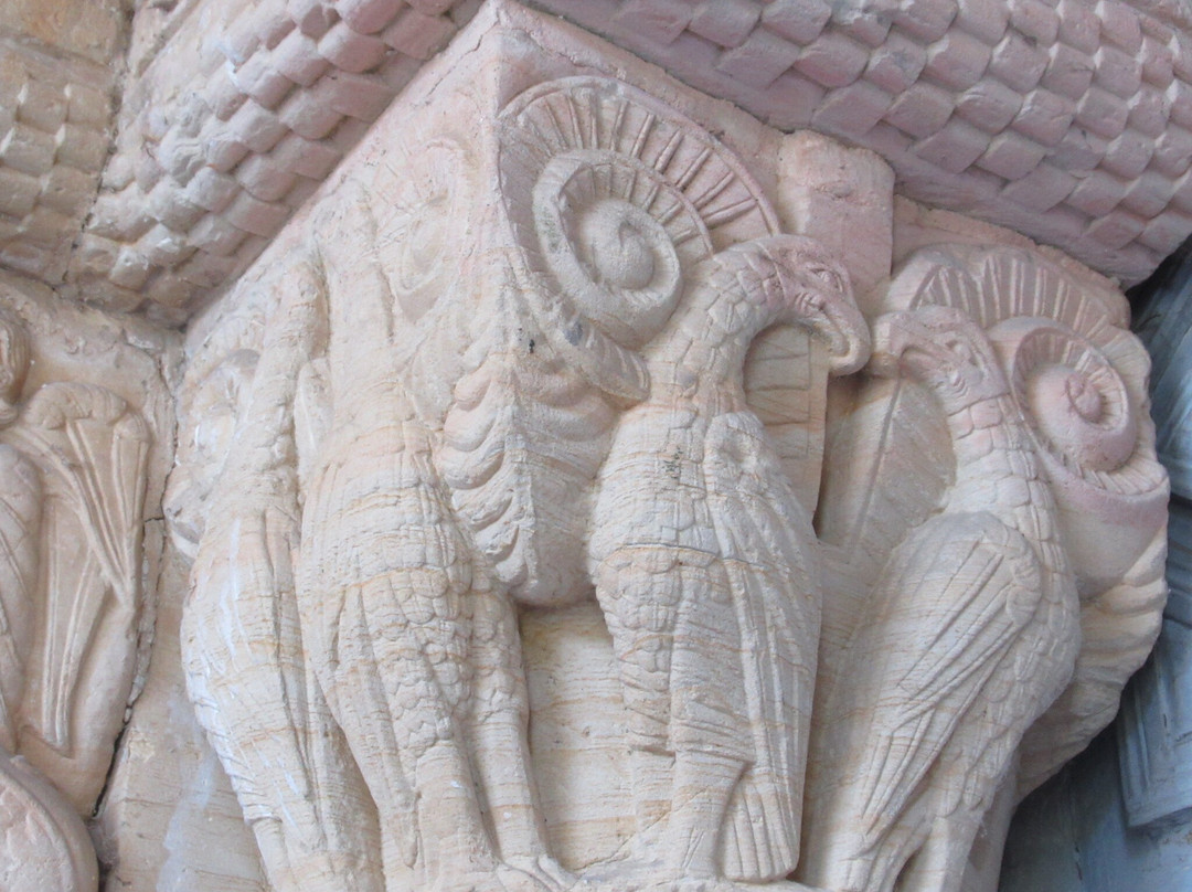 Eglise San Pedro de Villanueva-Cangas de Onis必去景点