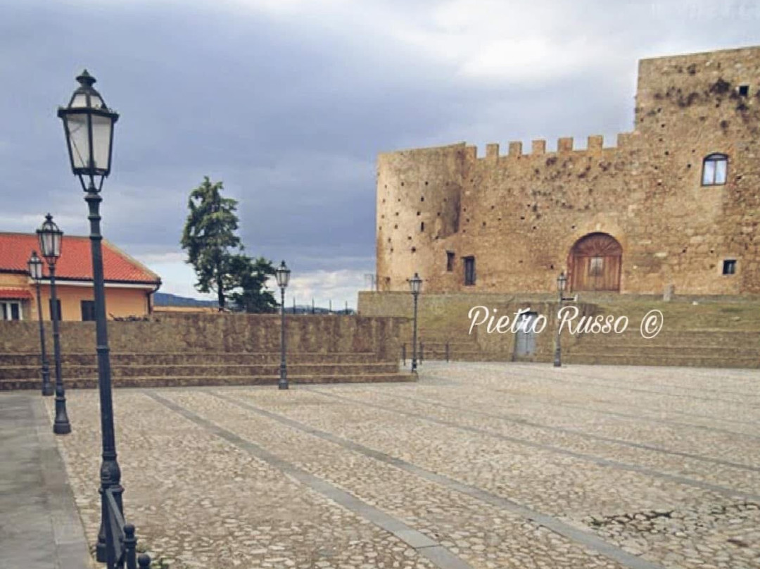 Castello di Strongoli-Strongoli必去景点