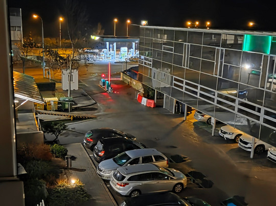 布尔诺假日酒店主图