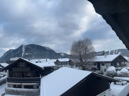 布鲁萨特伽尼酒店主图